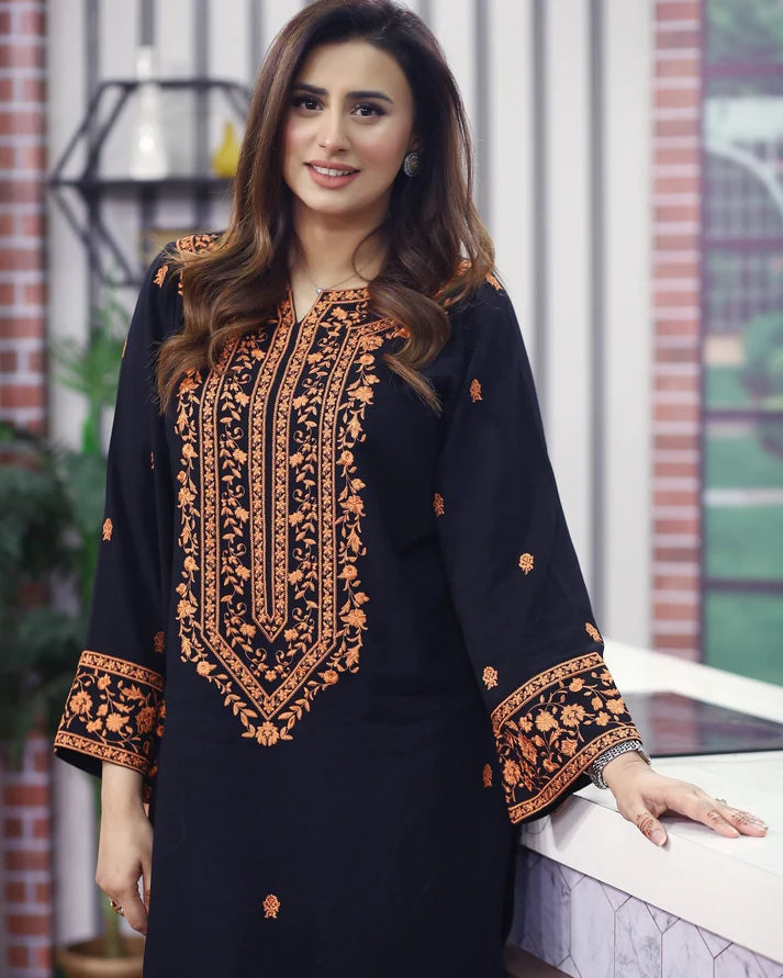 Embroidered Eastern Arabic Lawn 2PC