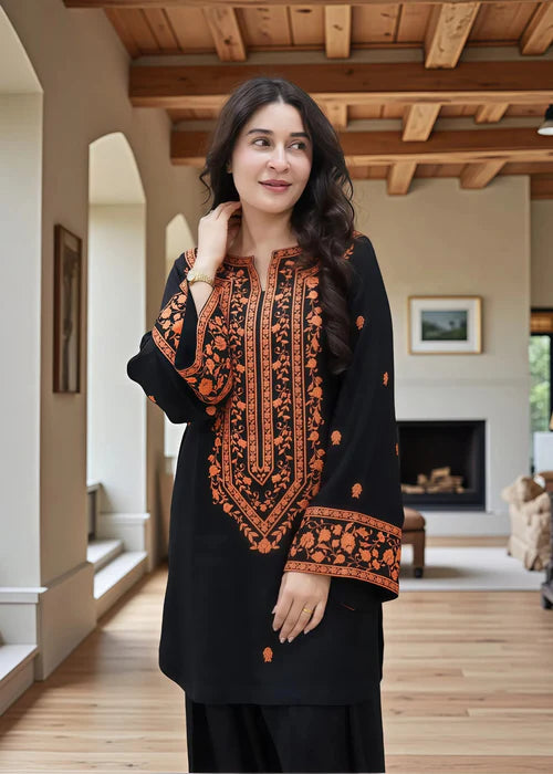 Embroidered Eastern Arabic Lawn 2PC